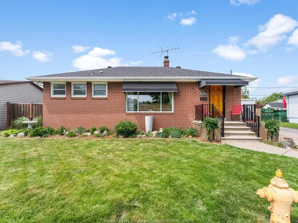 1384 Granville Cres, Windsor, ON N9C 3N8