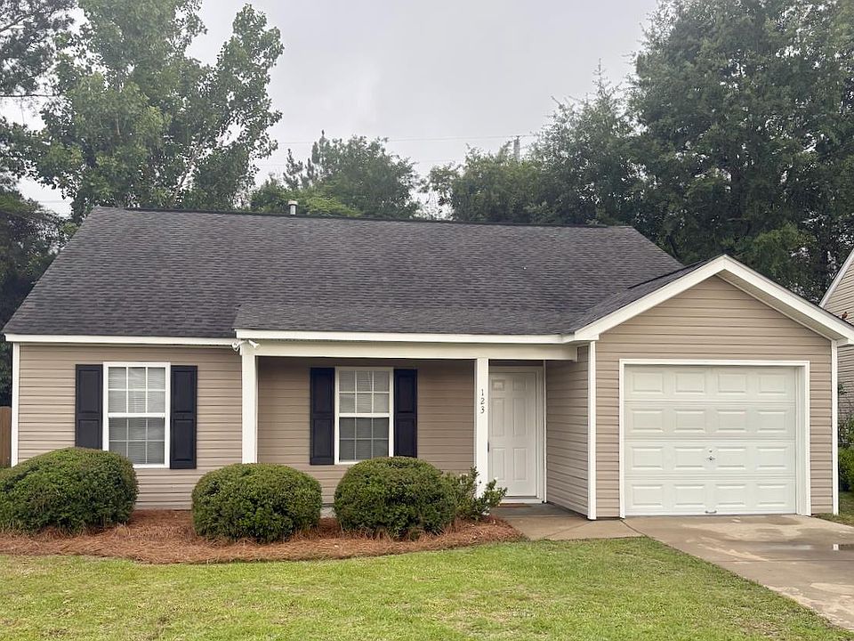 1st image of 123 Weeping Willow Cir