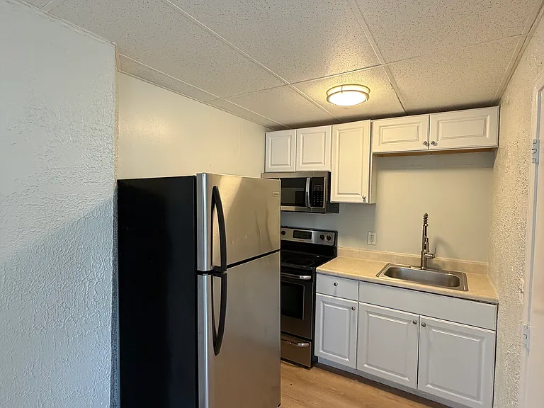 116 Brooks St #6 — Photo 7