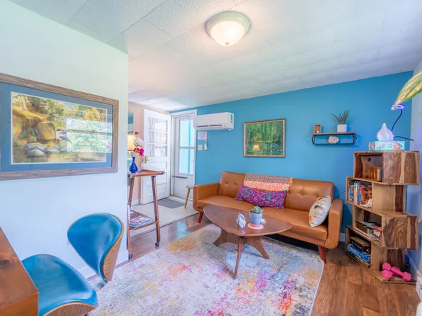 (undisclosed Address), Bloomington, IN 47403