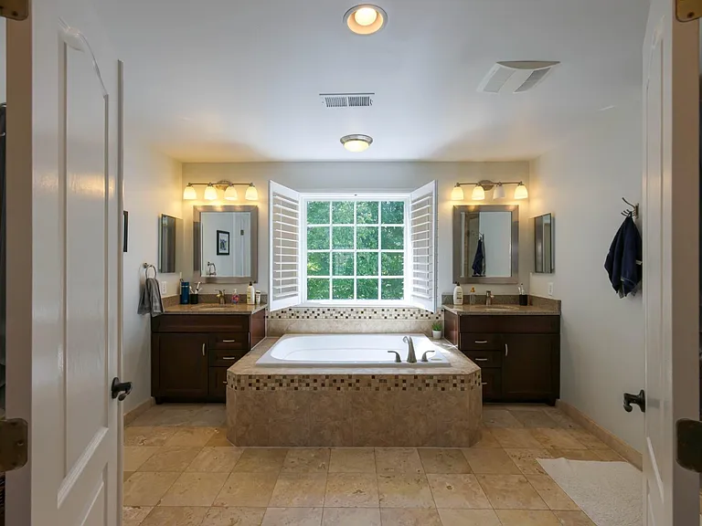 47779 Macgill Ct — Photo 13