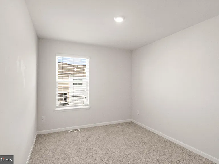 138 Willett Hollow St — Photo 31