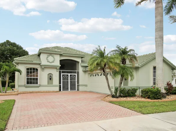636 SW Lake Charles Circle, Port St Lucie, FL 34986