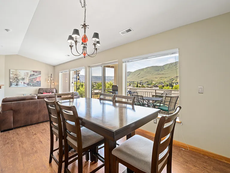 808 W Manson Rd #C303 — Photo 16