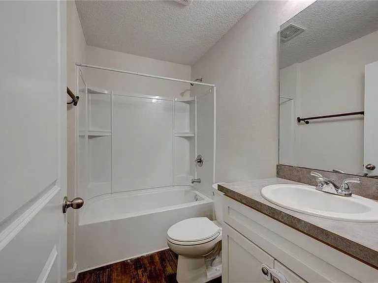 Full Bath