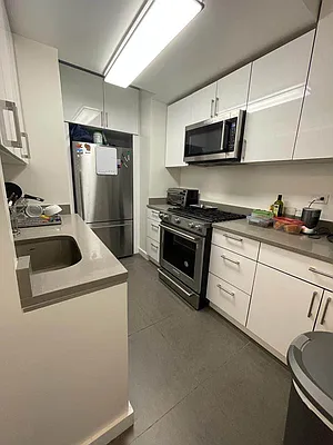 Rented by Olympia House Delaware LP | media 108