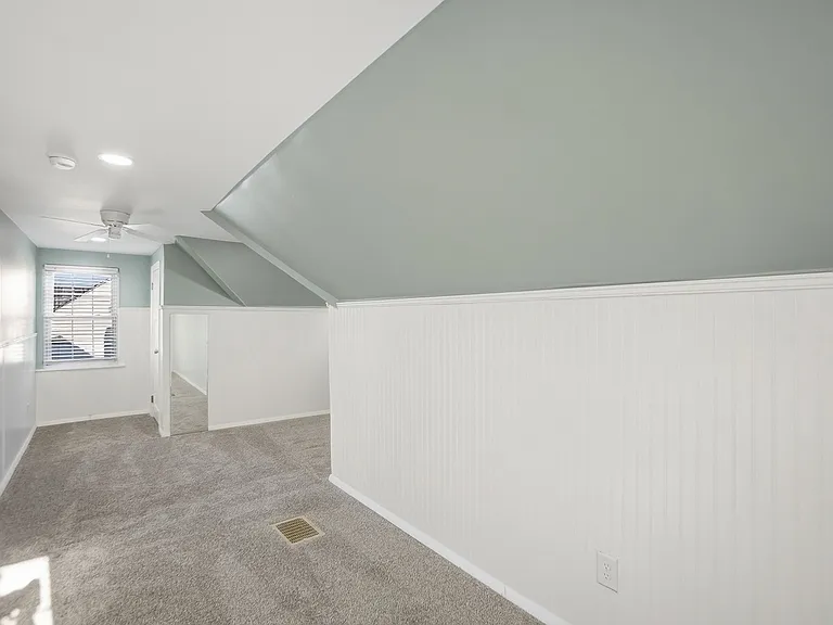 1028 Colwick Dr — Photo 21