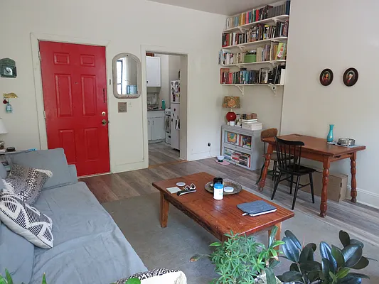 Rented by Halstead Real Estate | media 7