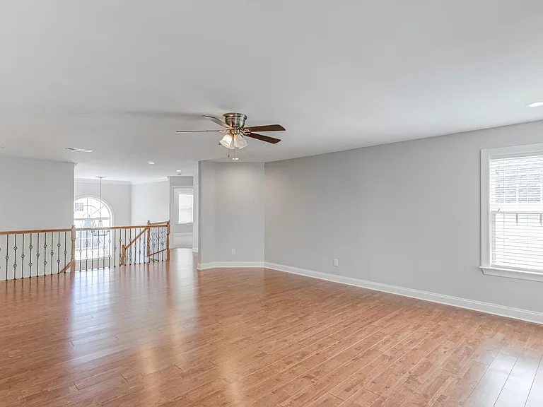 2041 Jadewood Dr — Photo 47