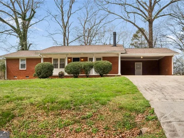 33 Skyline Dr SE, Cartersville, GA 30120