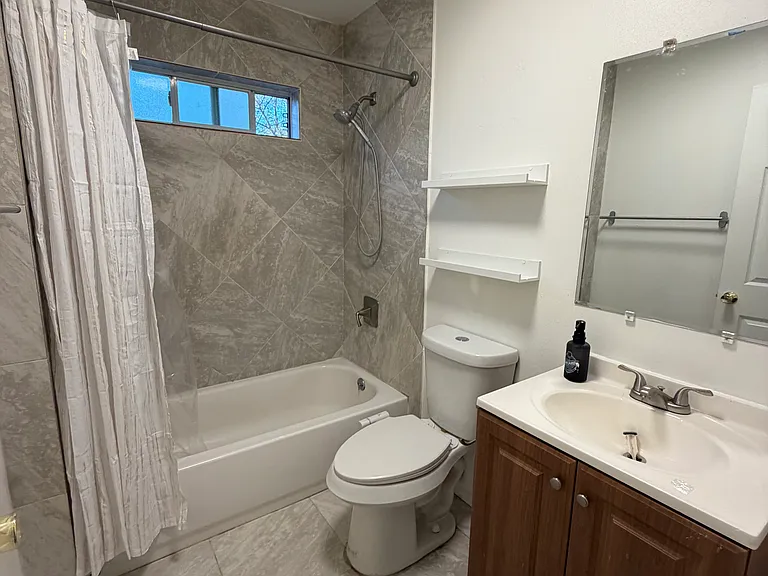 324 S San Eduardo Ave #1 — Photo 6