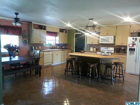3rd image of 3115 E Meadow Avenue