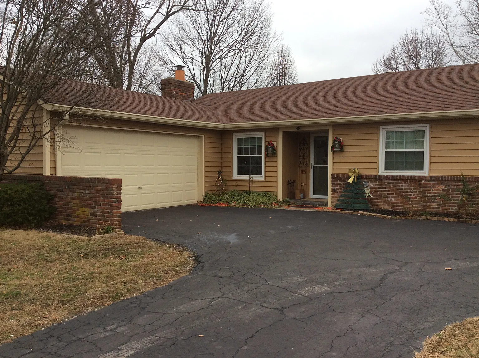 7205 Marla Dr photo 1