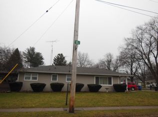 302 E 10th St, La Porte, IN 46350