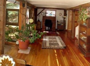 65 Martindale Rd, Bernardston, MA 01337