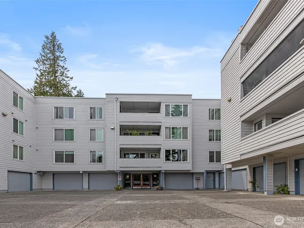 17417 Ashworth Avenue N #202, Shoreline, WA 98133