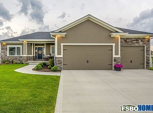 1801 NW Sunset Ln, Grimes, IA 50111