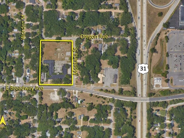 1442 E Broadway Ave, Norton Shores, MI 49444