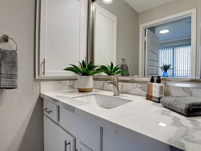 Carmel Creekside — Photo 16