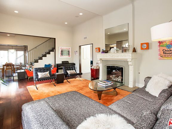 3rd image of 6454 Ivarene Ave
