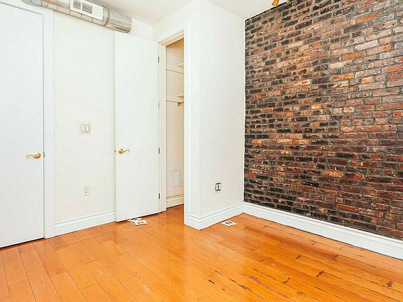 3rd image of 1563 Dekalb Ave #3T