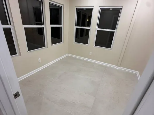 (undisclosed Address), Flushing, NY 11367