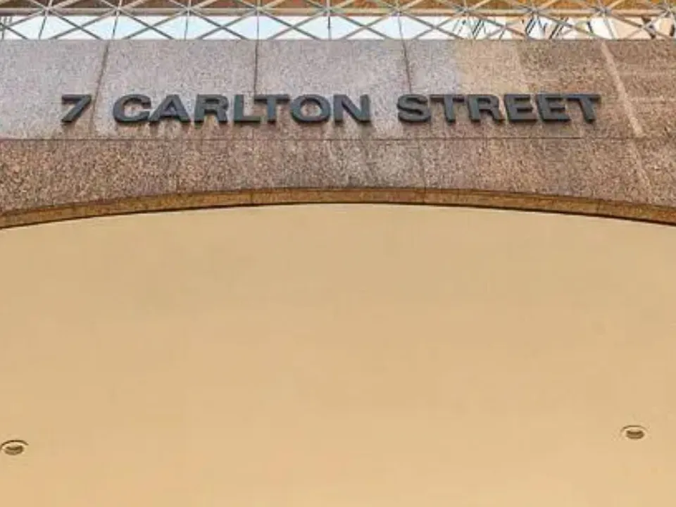 7 Carlton St #1813
