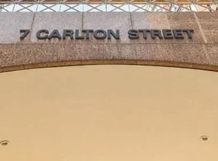 7 Carlton St #1813, Toronto, ON M5B2M3