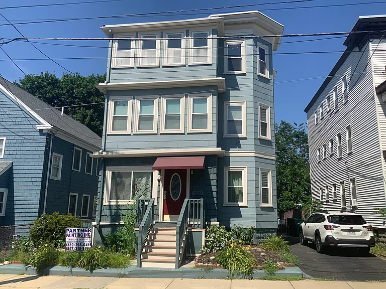 250 Boston Ave #3 — Photo 25