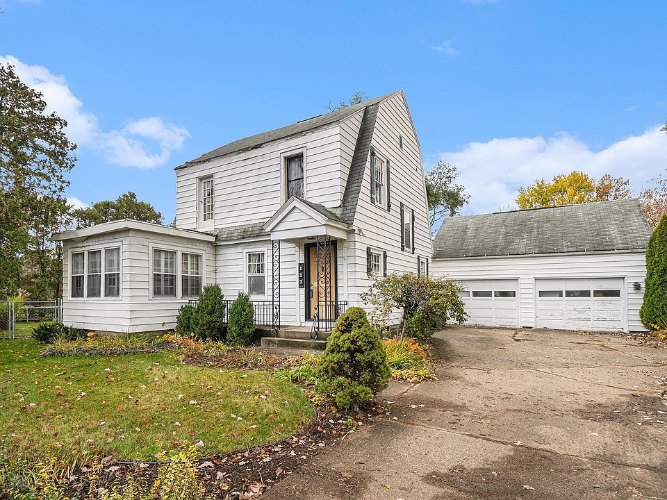 1st image of 123 Marshall Blvd