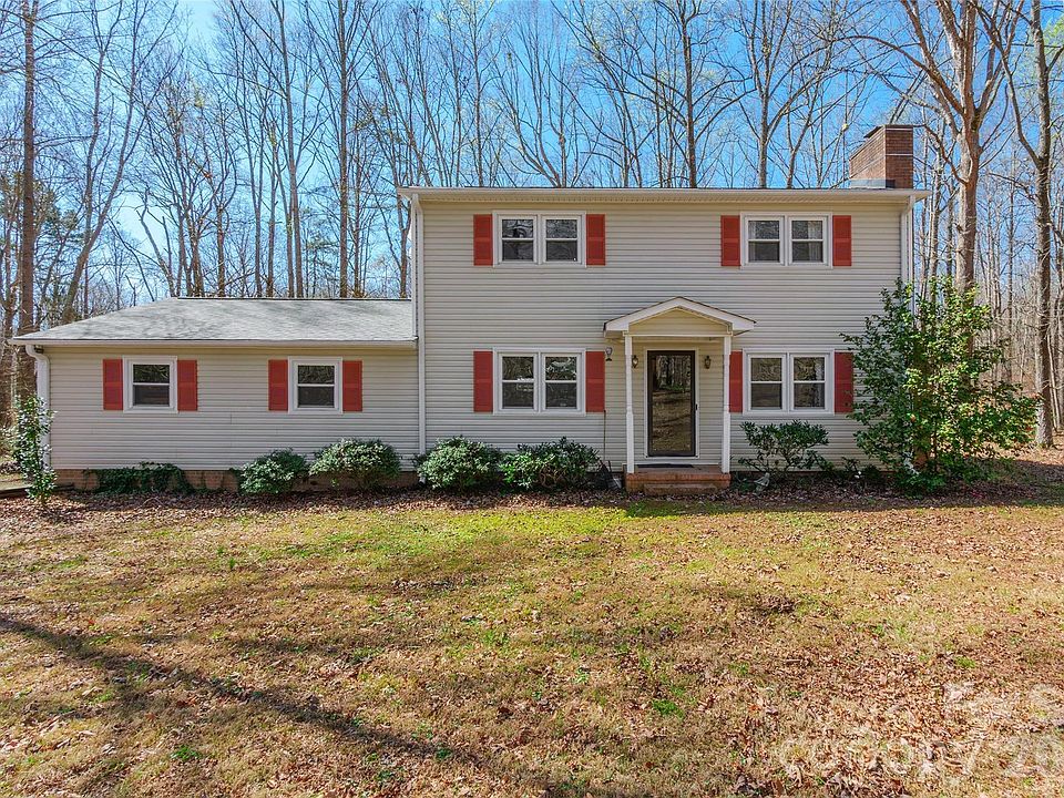 1st image of 3568 Briarcliff Acres Dr