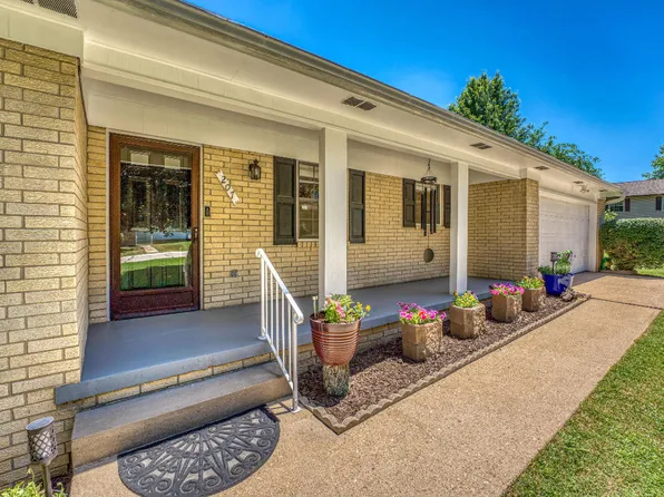 207 Cardinal St, Harrison, AR 72601