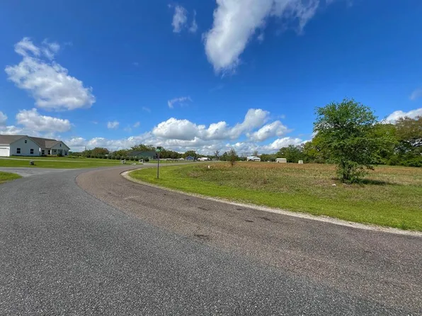 414 SW 30th Ave, Trenton, FL 32693