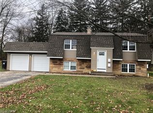 4608-4610 Washington Square Dr, Youngstown, OH 44515