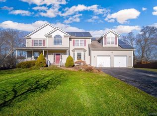 3 Grand View Ter, Chester, NY 10918