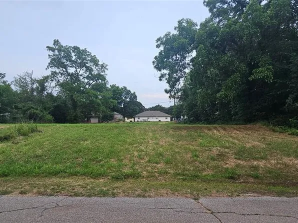 606 Elm Ave Lot 19-022, Wellston, OK 74881