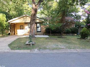 10 Barbara Dr, Little Rock, AR 72204