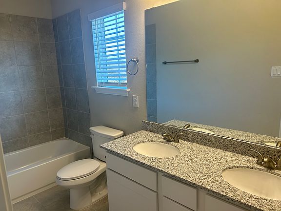 5th image of 503 Northwood Dr #503