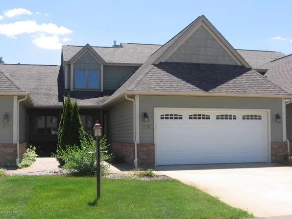 105 Clubhouse Dr, Battle Creek, MI 49015