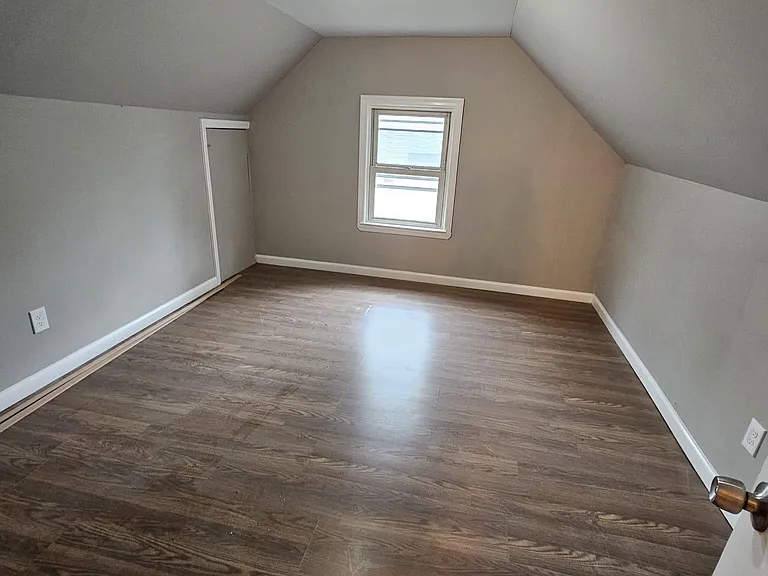 57 Alison Rd — Photo 18