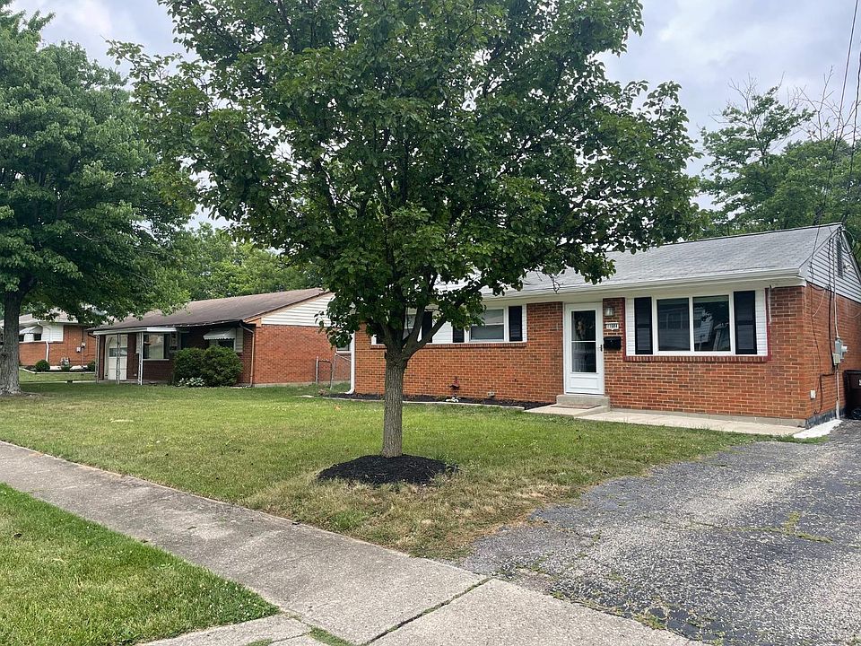 2nd image of 11684 Hamlet Rd
