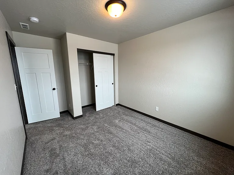 12685 N Cavanaugh Dr — Photo 12