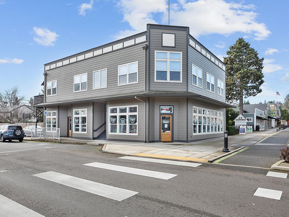 1st image of 1795 Willamette Falls Dr #250