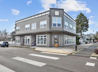 1795 Willamette Falls Dr Suite 200, West Linn, OR 97068