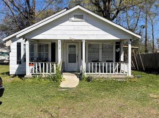 18310 E John C Stennis Dr, Louisville, MS 39339