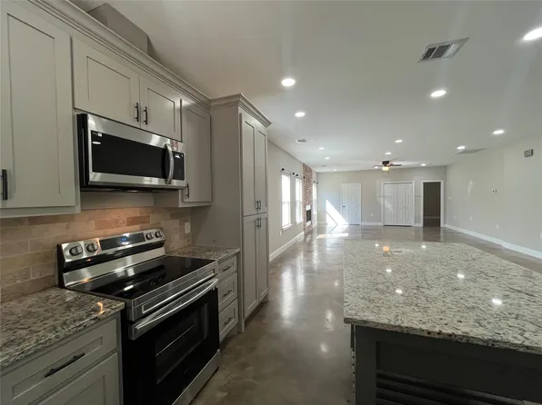 30023 Rosebud St, Magnolia, TX 77354