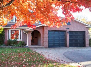 37 Parkway Ave, Kawartha Lakes, ON K9V 5J7