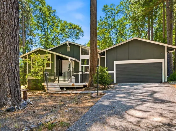 11854 Tree Top Cir, Nevada City, CA 95959