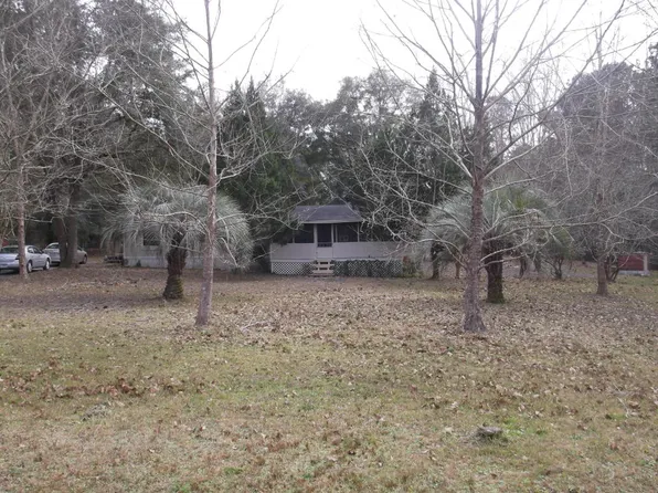 4695 Rosemary St, Middleburg, FL 32068