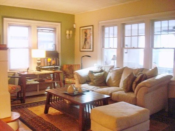 3rd image of 229 Tecumseh Ave